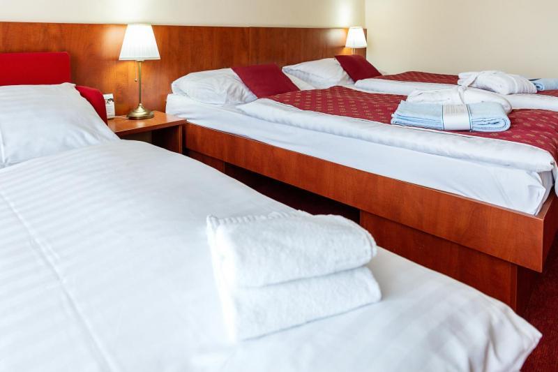 Hotel Senec Aqua Resort - Family Friendly Ngoại thất bức ảnh