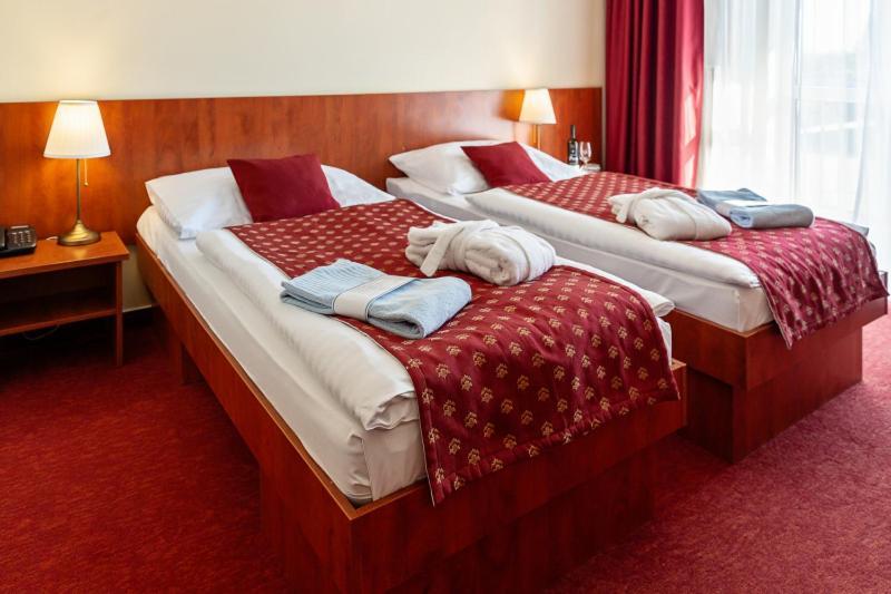 Hotel Senec Aqua Resort - Family Friendly Ngoại thất bức ảnh