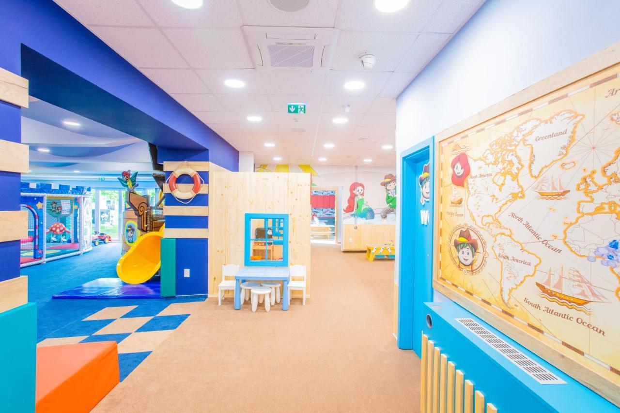 Hotel Senec Aqua Resort - Family Friendly Ngoại thất bức ảnh