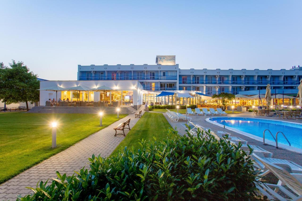 Hotel Senec Aqua Resort - Family Friendly Ngoại thất bức ảnh