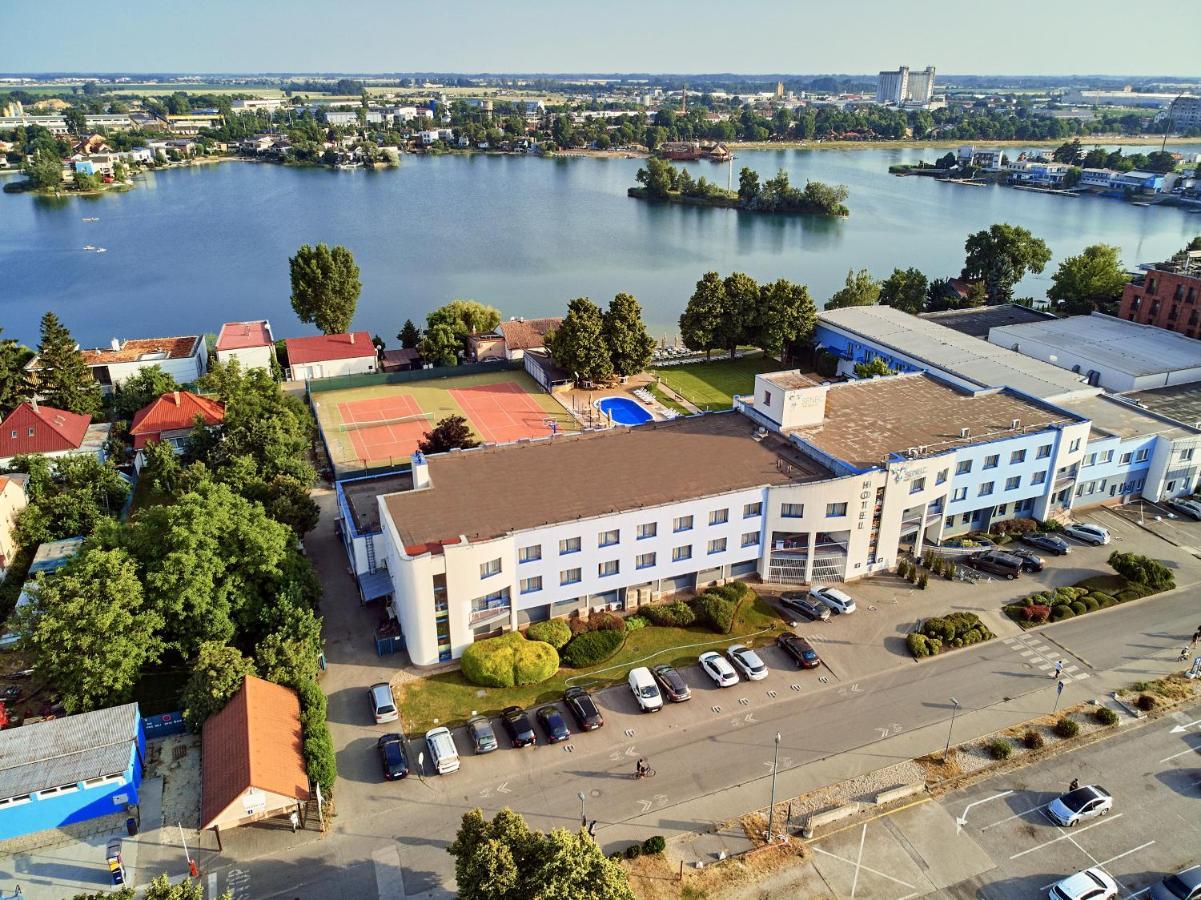 Hotel Senec Aqua Resort - Family Friendly Ngoại thất bức ảnh