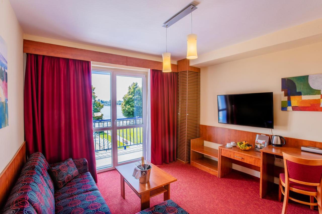 Hotel Senec Aqua Resort - Family Friendly Ngoại thất bức ảnh